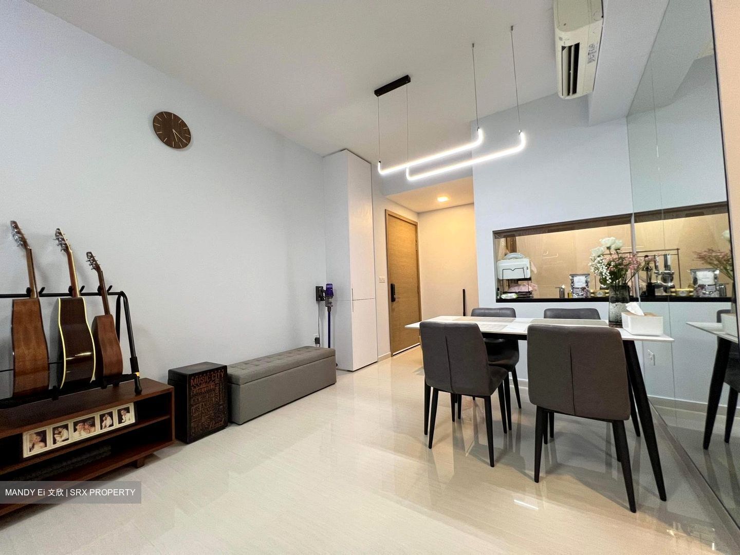The Palette (D18), Condominium #442402051